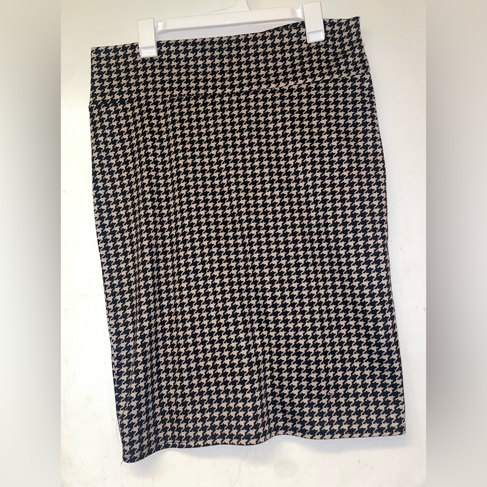 BNWOT LLR Pencil skirt - black and light beige houndstooth- XL